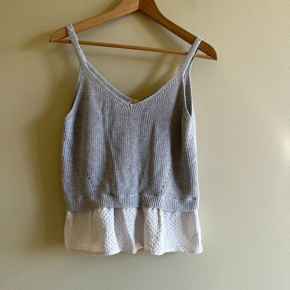 MOTH Anthropologie Sweater‎ Tank Top Gray Layered Eyelet Womens Size S - Picture 4 of 7